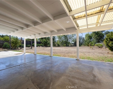 1604 Avenida Del Vista - Photo Thumbnail 46