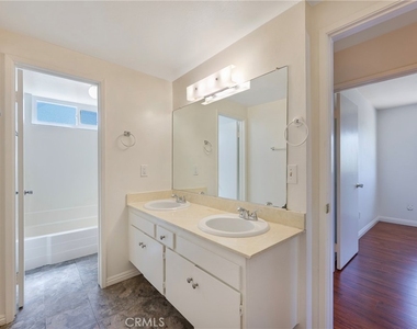 1604 Avenida Del Vista - Photo Thumbnail 31