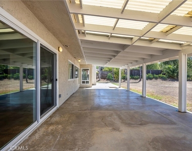 1604 Avenida Del Vista - Photo Thumbnail 45