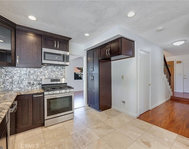 1604 Avenida Del Vista - Photo Thumbnail 19
