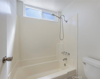 1604 Avenida Del Vista - Photo Thumbnail 37