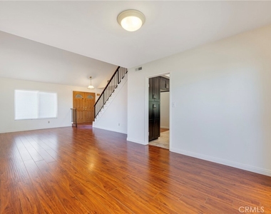 1604 Avenida Del Vista - Photo Thumbnail 15
