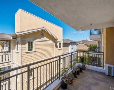 2349 Jefferson - Photo Thumbnail 11