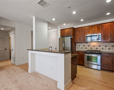 2349 Jefferson - Photo Thumbnail 7