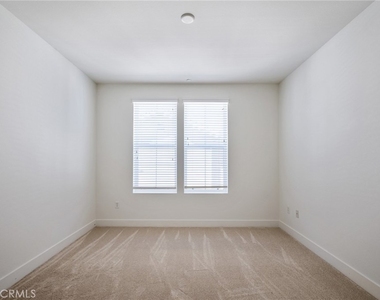2349 Jefferson - Photo Thumbnail 14