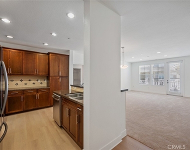 2349 Jefferson - Photo Thumbnail 3
