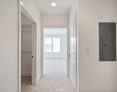 2349 Jefferson - Photo Thumbnail 16