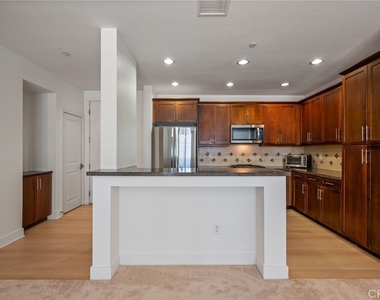 2349 Jefferson - Photo Thumbnail 1