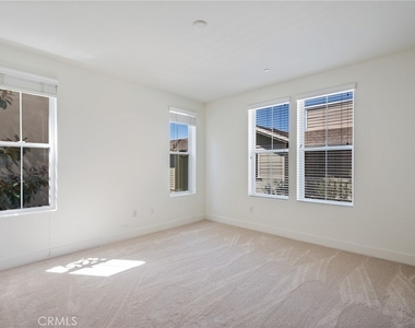 2349 Jefferson - Photo Thumbnail 18