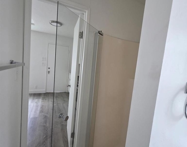 5928 Estelle Street - Photo Thumbnail 8