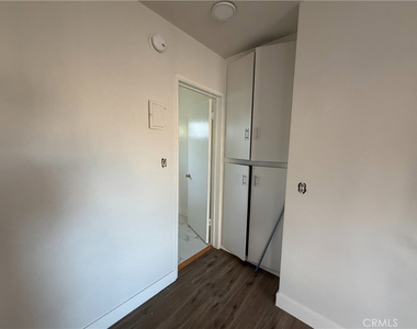 14154 Roscoe - Photo Thumbnail 3