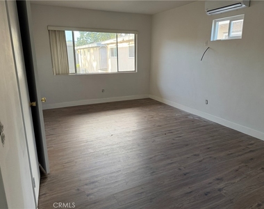 14154 Roscoe - Photo Thumbnail 6