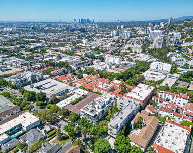1345 Havenhurst - Photo Thumbnail 26