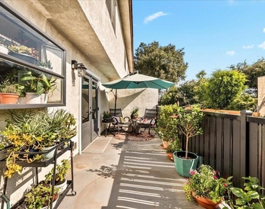 509 W Duarte Road - Photo Thumbnail 11