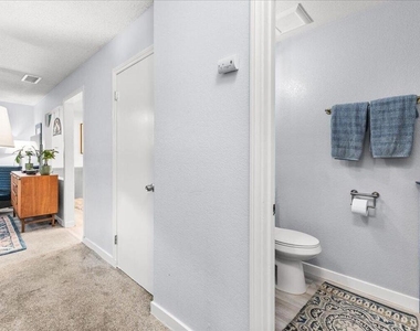 509 W Duarte Road - Photo Thumbnail 13