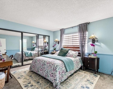 509 W Duarte Road - Photo Thumbnail 16