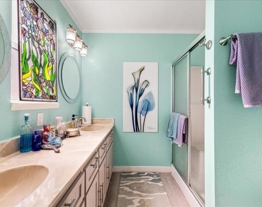 509 W Duarte Road - Photo Thumbnail 18