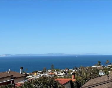 1064 Santa Ana - Photo Thumbnail 11