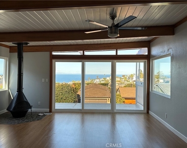 1064 Santa Ana - Photo Thumbnail 2