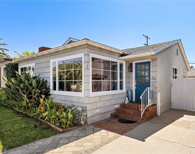 229 Avenida Rosa - Photo Thumbnail 2