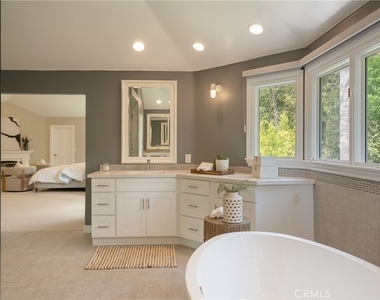 10711 Rockhurst Avenue - Photo Thumbnail 29