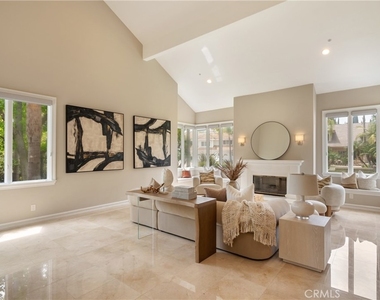 10711 Rockhurst Avenue - Photo Thumbnail 3