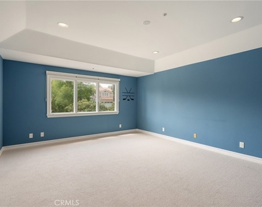 10711 Rockhurst Avenue - Photo Thumbnail 30