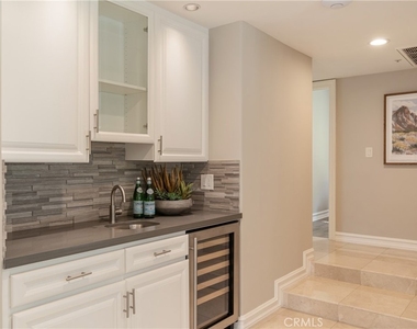 10711 Rockhurst Avenue - Photo Thumbnail 12