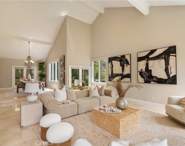 10711 Rockhurst Avenue - Photo Thumbnail 2