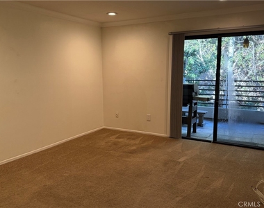 280 Cagney - Photo Thumbnail 7