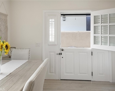 142 Liberty - Photo Thumbnail 6