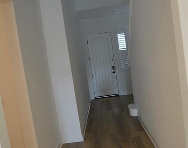 127 Medano Street - Photo Thumbnail 4