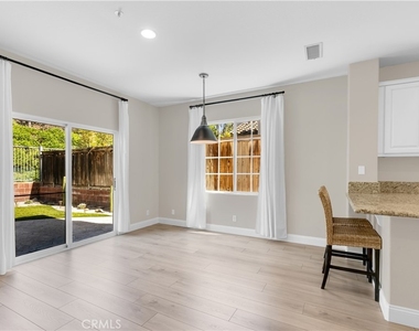 9 Fieldhouse - Photo Thumbnail 7