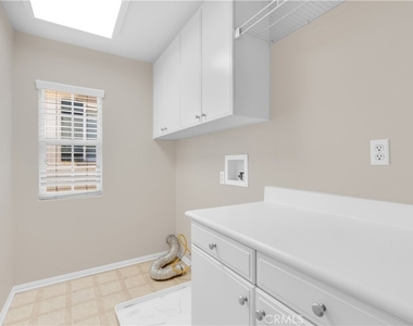 9 Fieldhouse - Photo Thumbnail 21