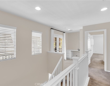 9 Fieldhouse - Photo Thumbnail 12