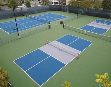 9 Fieldhouse - Photo Thumbnail 27