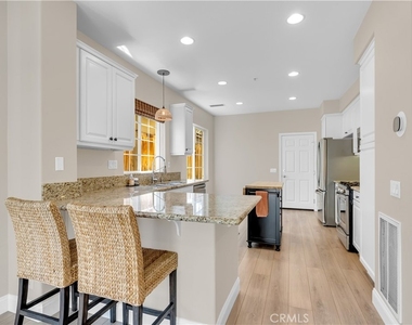 9 Fieldhouse - Photo Thumbnail 10