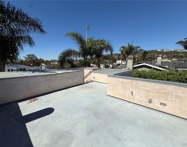 159 W Avenida Alessandro - Photo Thumbnail 7