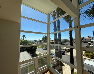 159 W Avenida Alessandro - Photo Thumbnail 1
