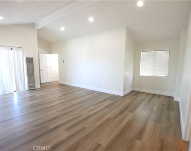2383 Carlton Place - Photo Thumbnail 28