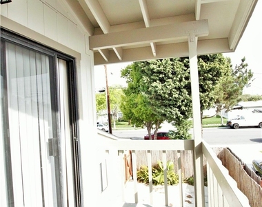 2383 Carlton Place - Photo Thumbnail 9