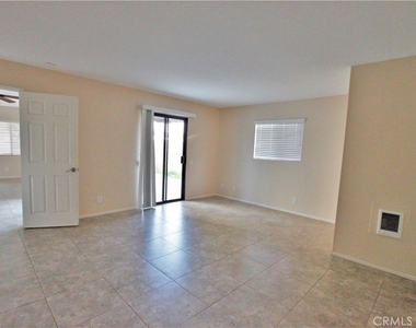 2383 Carlton Place - Photo Thumbnail 12