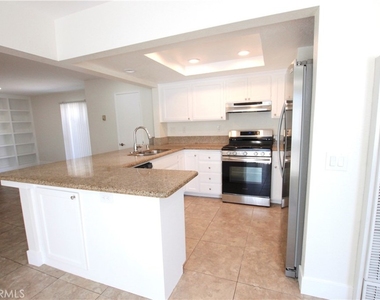 2383 Carlton Place - Photo Thumbnail 17