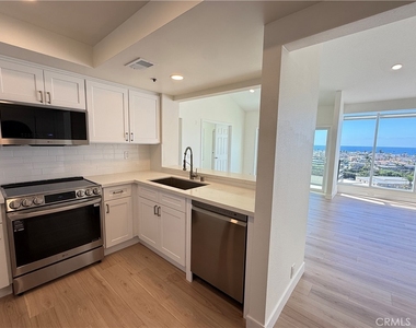 230 Lille Lane - Photo Thumbnail 5