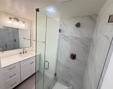 230 Lille Lane - Photo Thumbnail 13