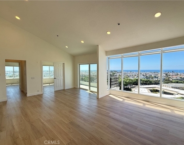230 Lille Lane - Photo Thumbnail 2