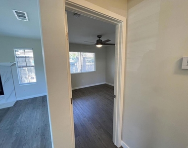 1624 Grandon Avenue - Photo Thumbnail 11