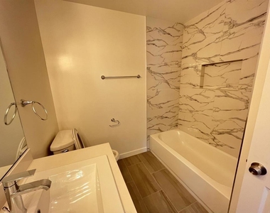 1624 Grandon Avenue - Photo Thumbnail 18