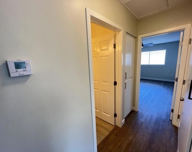1624 Grandon Avenue - Photo Thumbnail 16