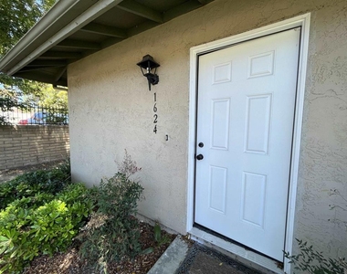 1624 Grandon Avenue - Photo Thumbnail 2